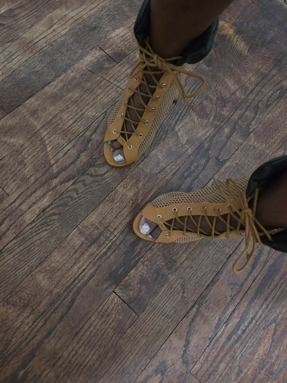 Chase + Chloe Tan Lace-Up Peep-Toe Ankle Boots